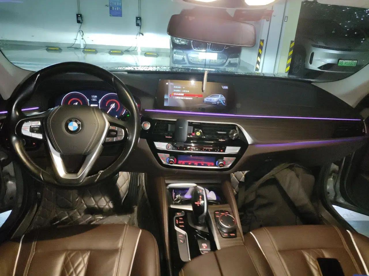 BMW 5 Series New Energy 2019 Updated Version 530Le Luxury Package — миниатюра 9