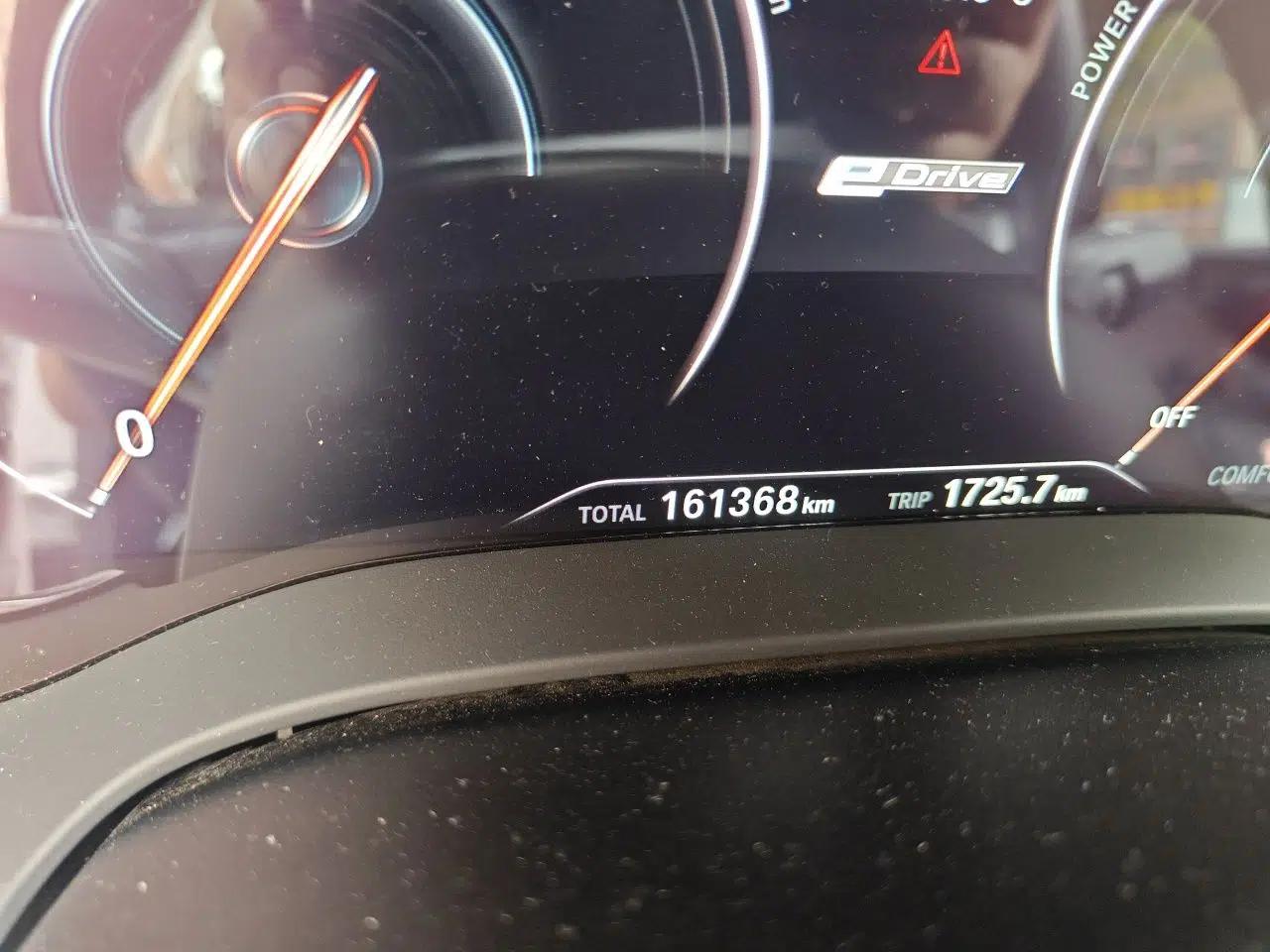 BMW 5 Series New Energy 2019 530Le Luxury Package — миниатюра 12