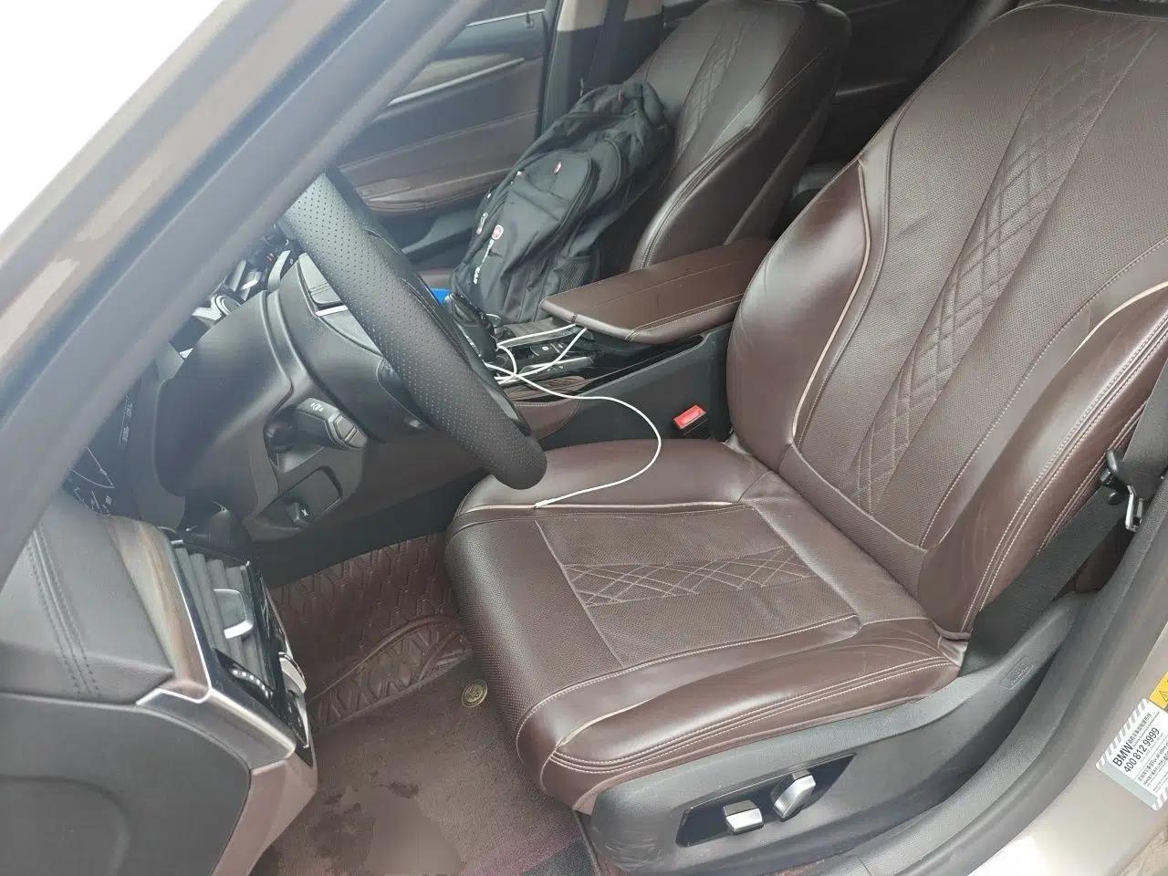 BMW 5 Series New Energy 2019 530Le Luxury Package — миниатюра 15