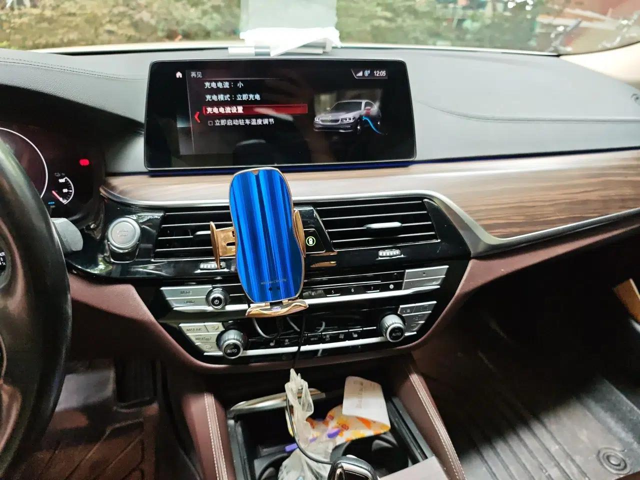 BMW 5 Series New Energy 2019 530Le Luxury Package — миниатюра 13