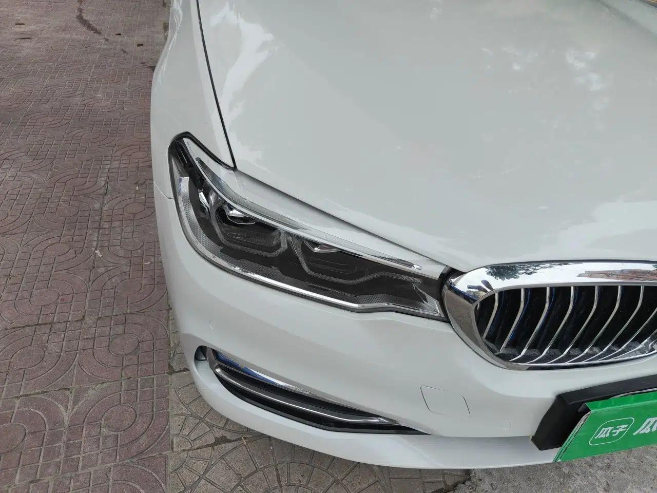 BMW 5 Series New Energy 2019 530Le Luxury Package — миниатюра 7
