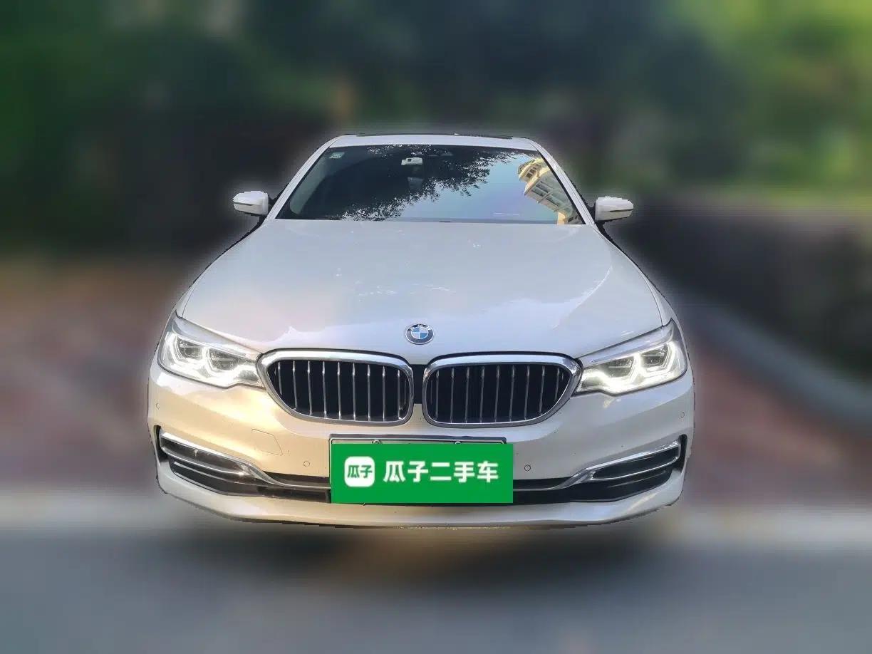 BMW 5 Series New Energy 2019 530Le Luxury Package — миниатюра 2