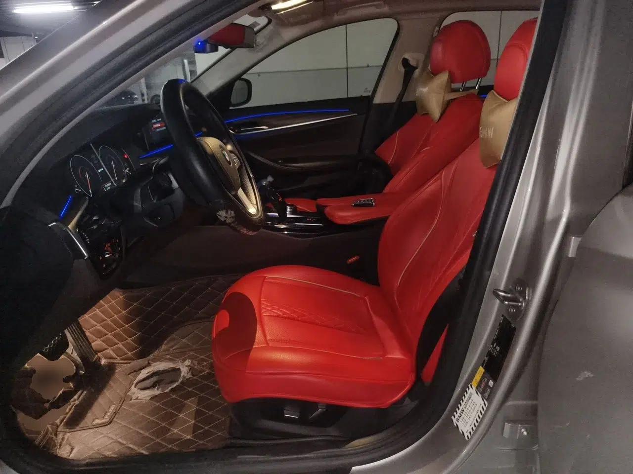 BMW 5 Series New Energy 2019 530Le Luxury Package — миниатюра 15