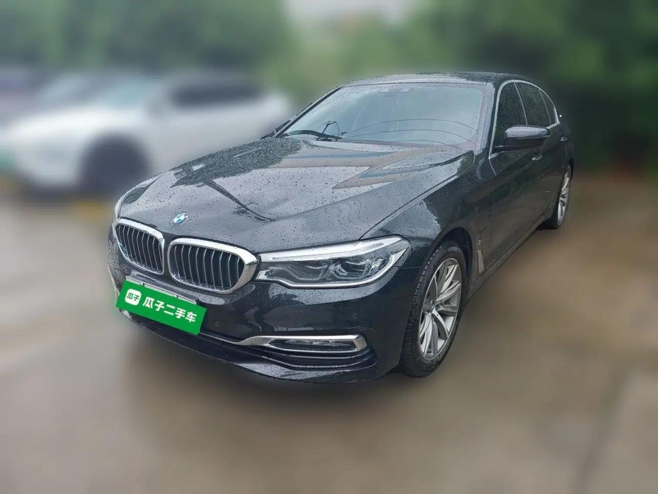 BMW 5 Series New Energy 2019 530Le Luxury Package — миниатюра 1