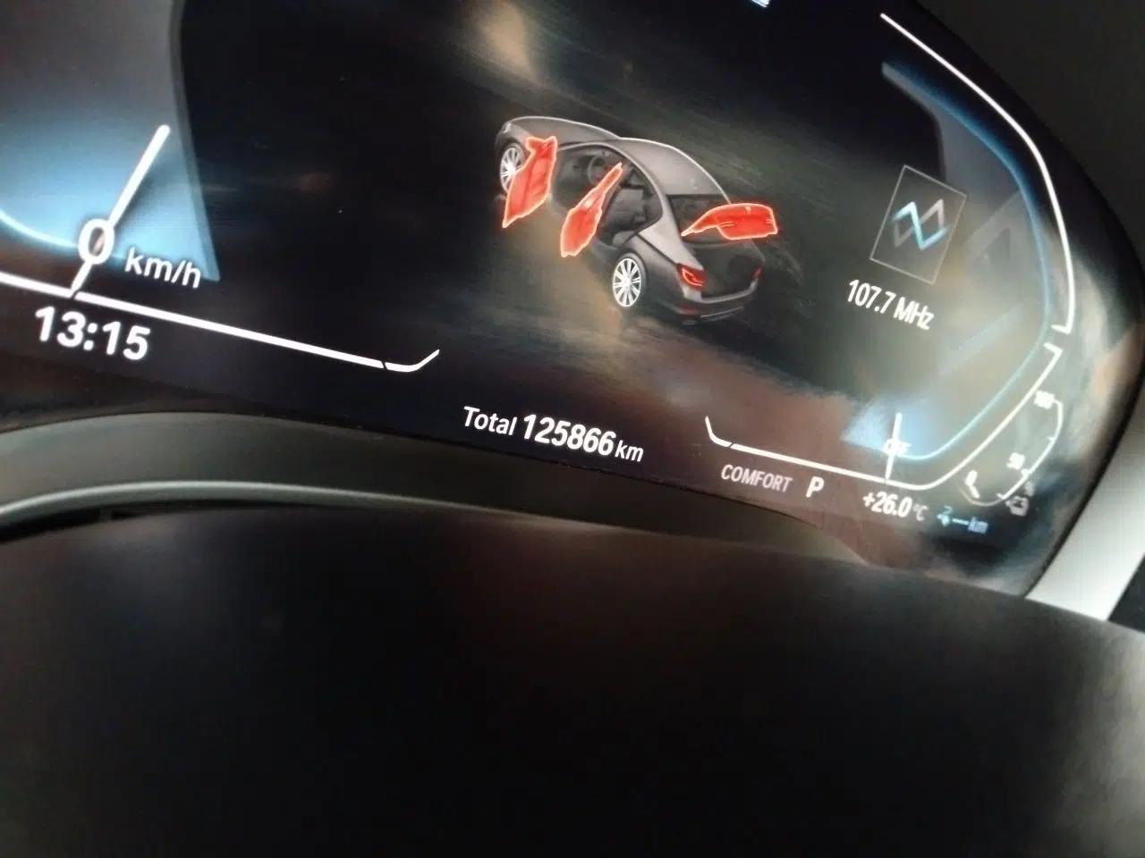 BMW 5 Series New Energy 2020 530Le Luxury Package — миниатюра 12