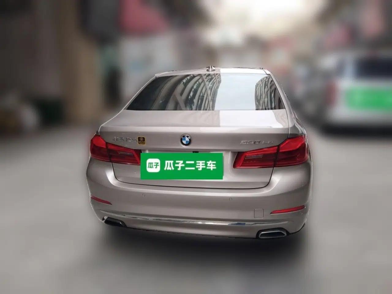 BMW 5 Series New Energy 2020 530Le Luxury Package — миниатюра 5
