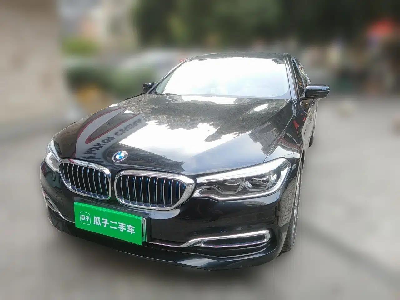 BMW 5 Series New Energy 2019 530Le Luxury Package — миниатюра 1