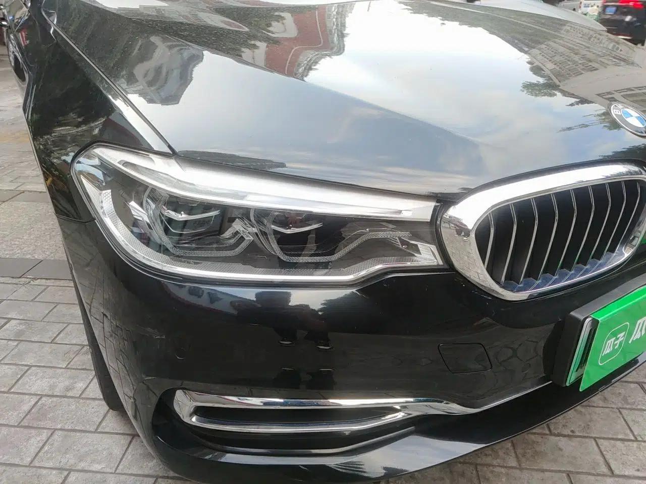 BMW 5 Series New Energy 2019 530Le Luxury Package — миниатюра 7