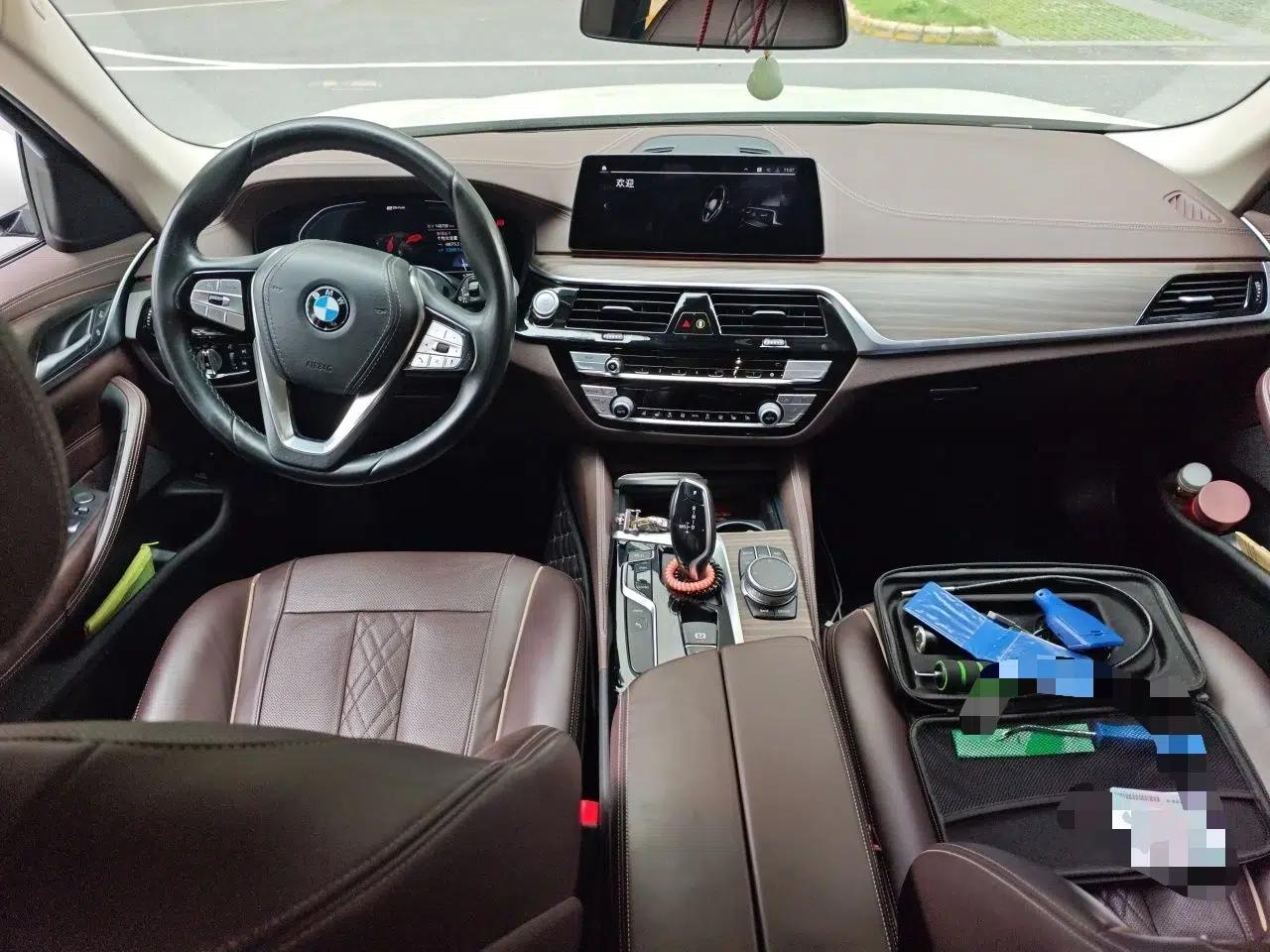 BMW 5 Series New Energy 2020 Mileage Upgrade Version 530Le Luxury Package — миниатюра 9