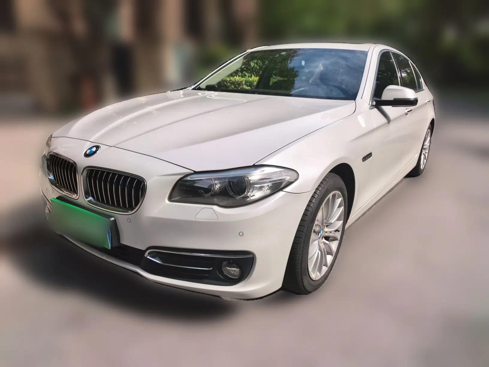 BMW 5 Series New Energy 2015 530Le — миниатюра 1