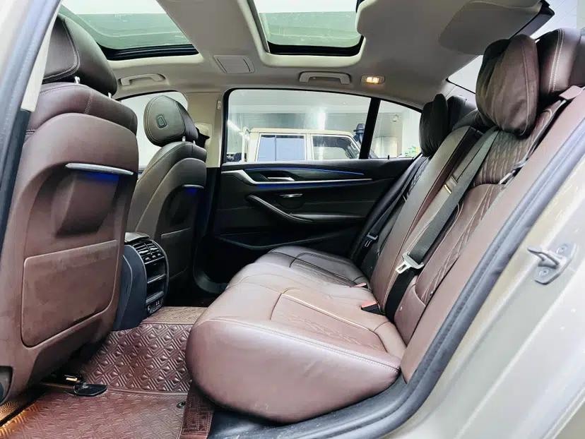 BMW 5 Series New Energy 2020 Mileage Upgrade Version 530Le Luxury Package — миниатюра 31