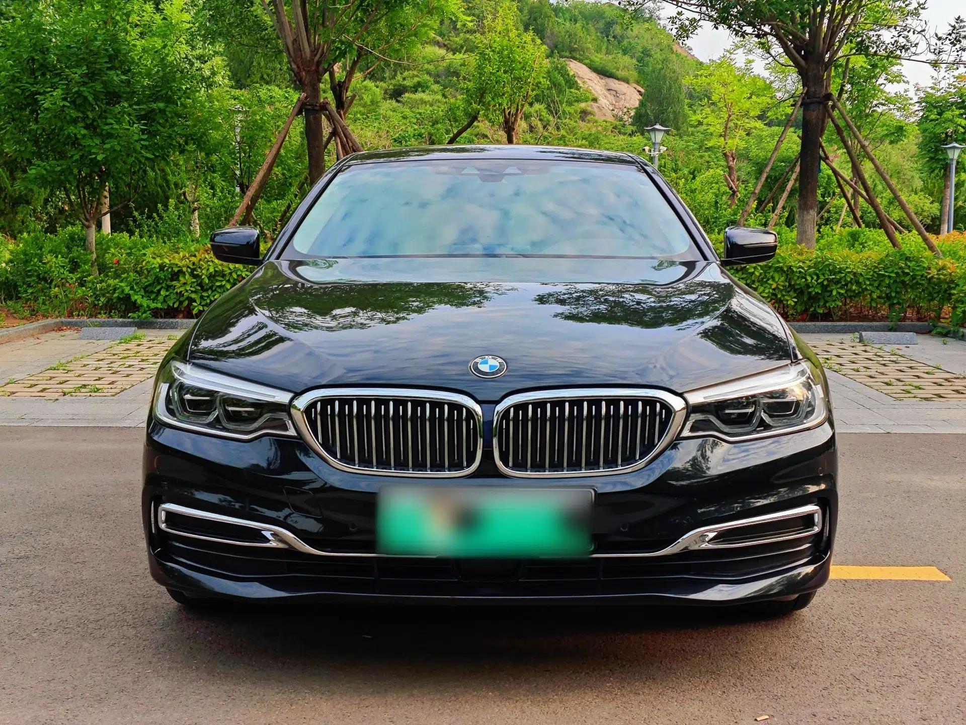 BMW 5 Series New Energy 2020 Mileage Upgrade Version 530Le Pioneer Edition — миниатюра 13