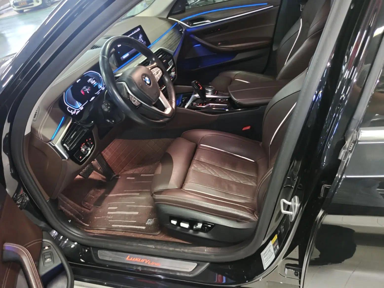 BMW 5 Series New Energy 2020 Mileage Upgrade Version 530Le Pioneer Edition — миниатюра 24