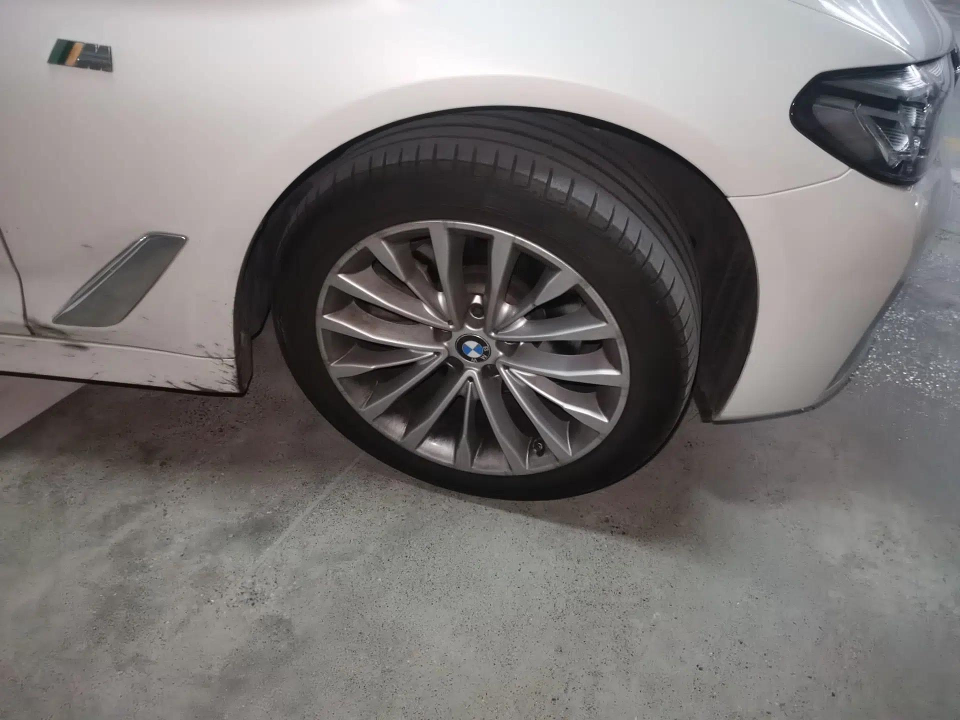 BMW 5 Series 2021 525Li M Sport Package — миниатюра 8