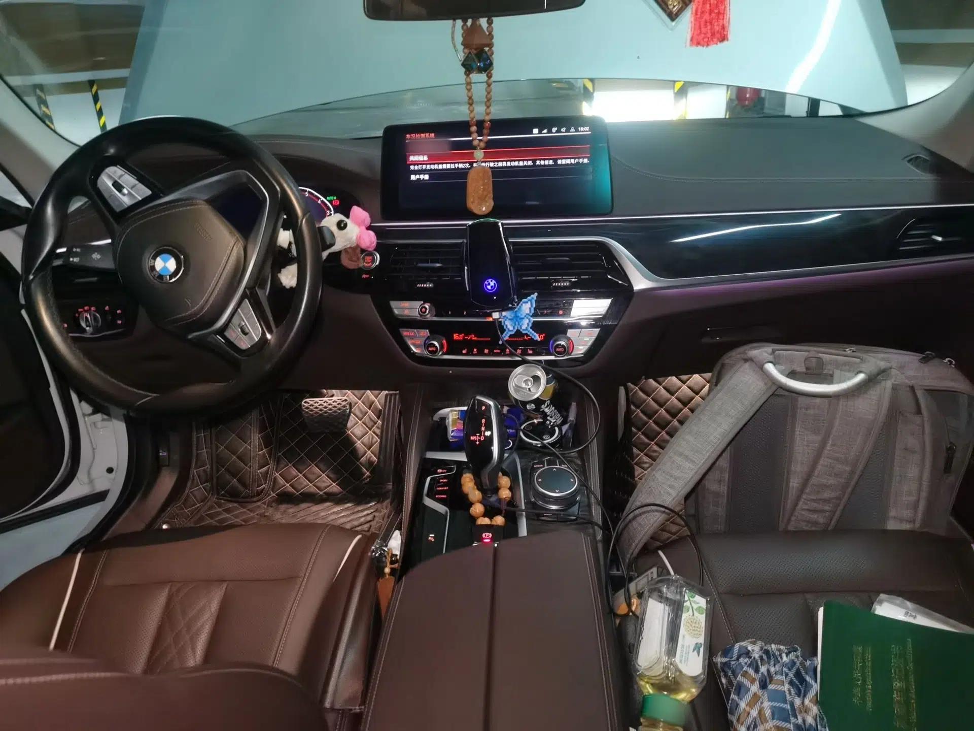 BMW 5 Series 2021 525Li M Sport Package — миниатюра 9