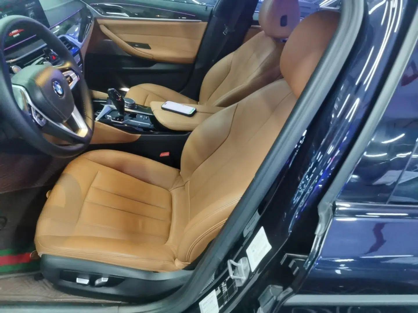 BMW 5 Series 2018 Restyled 530Li Leading Edition M Sport Package — миниатюра 17