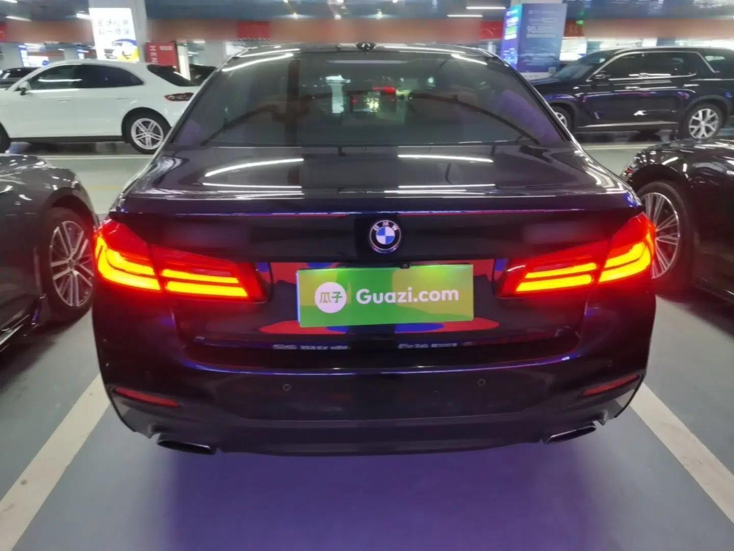 BMW 5 Series 2018 Restyled 530Li Leading Edition M Sport Package — миниатюра 5