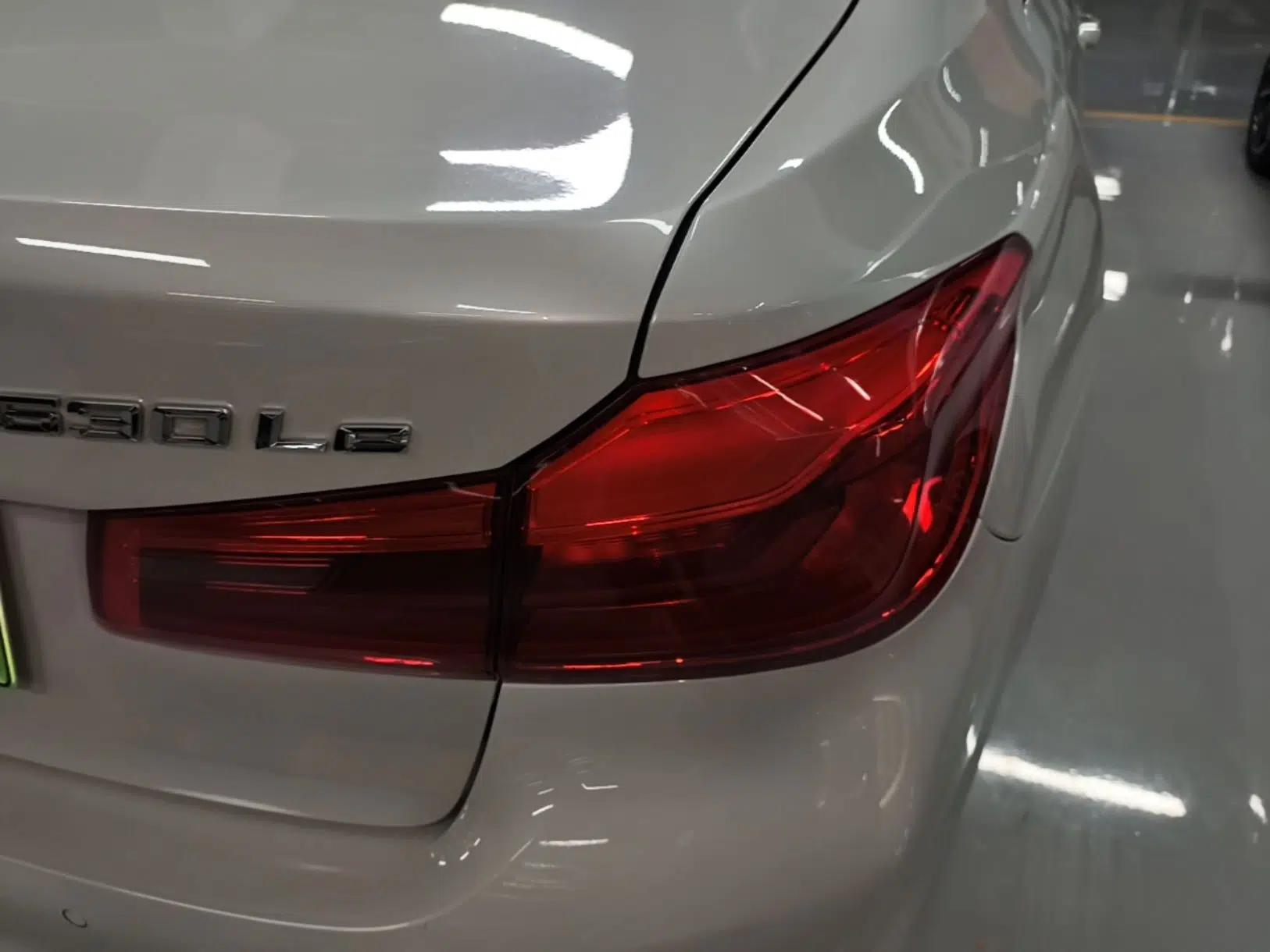 BMW 5 Series New Energy 2020 Mileage Upgrade Version 530Le Pioneer Edition — миниатюра 9