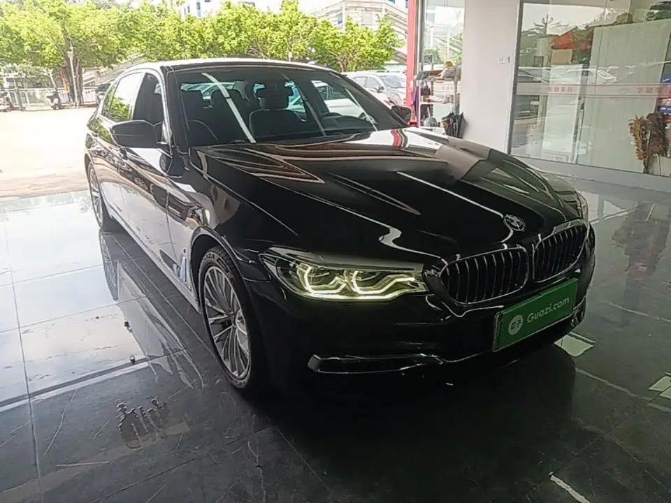 BMW 5 Series New Energy 2019 530Le Luxury Package — миниатюра 12