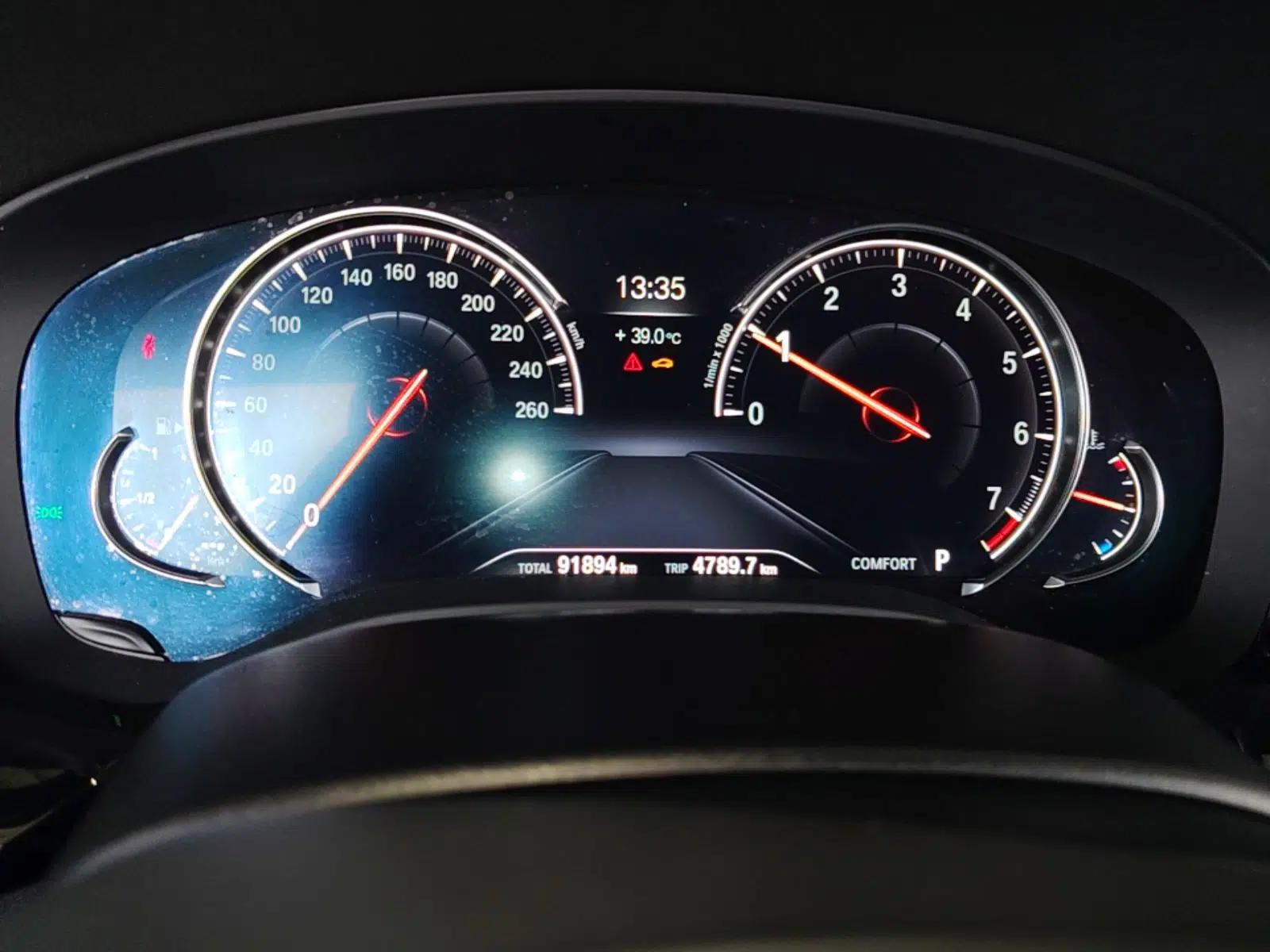 BMW 5 Series 2018 525Li M Sport Package — миниатюра 14