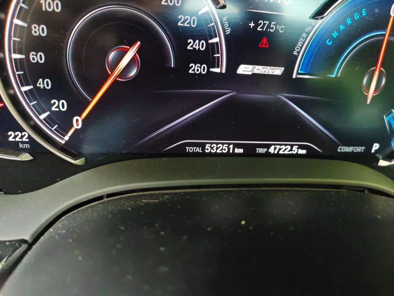 BMW 5 Series New Energy 2019 530Le Luxury Package — миниатюра 12