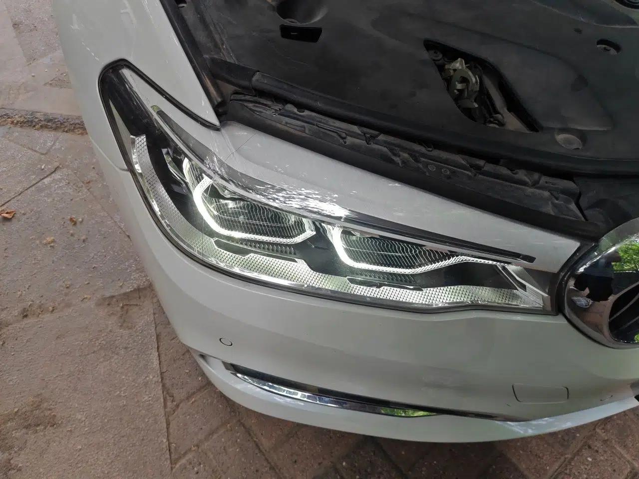 BMW 5 Series New Energy 2019 530Le Luxury Package — миниатюра 7
