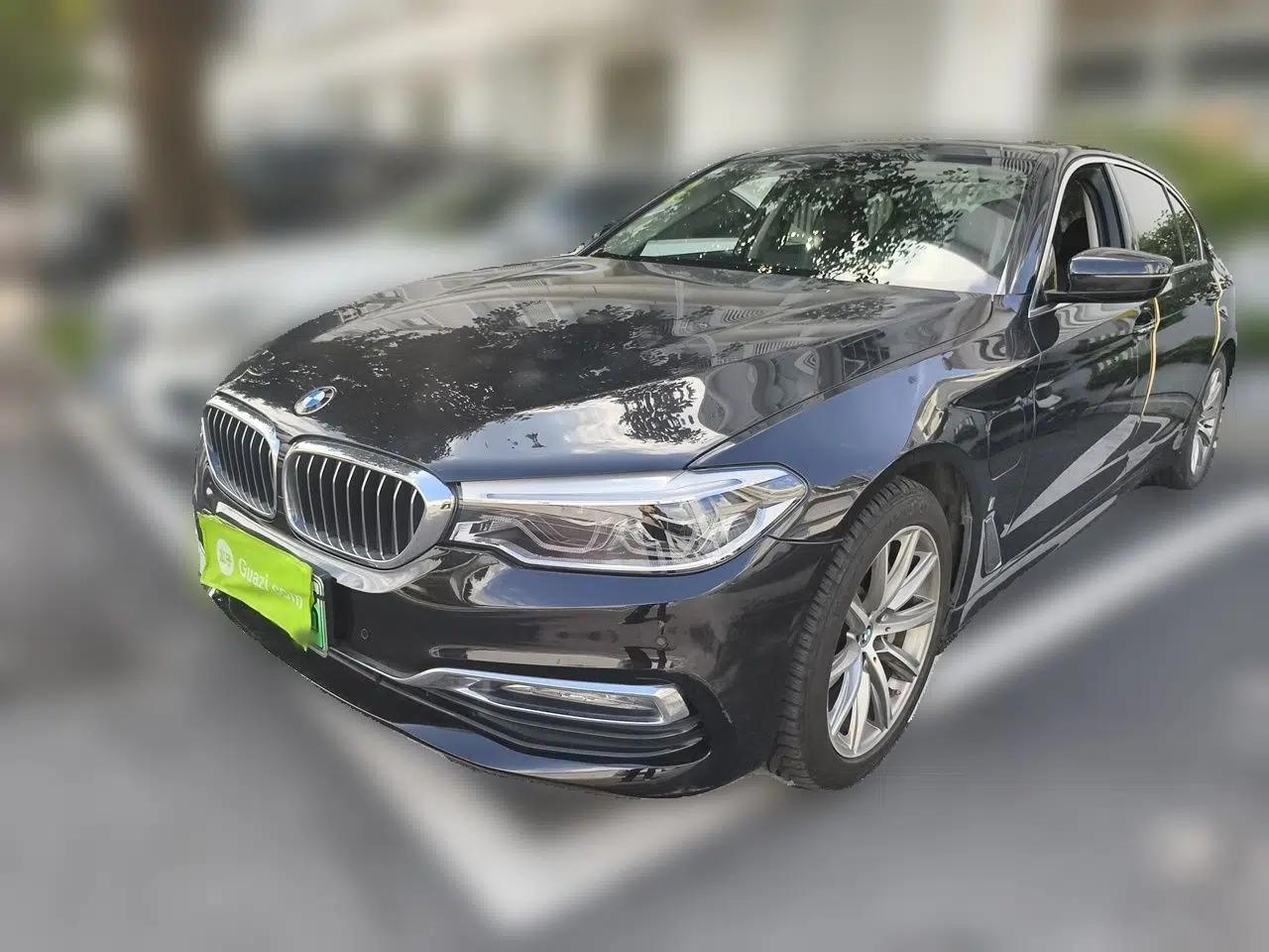 BMW 5 Series New Energy 2019 530Le Luxury Package — миниатюра 1
