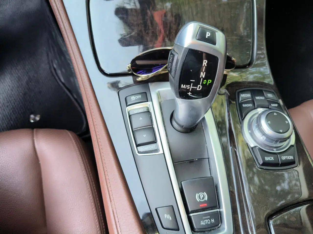 BMW 5 Series 2017 525Li Leading Model — миниатюра 14