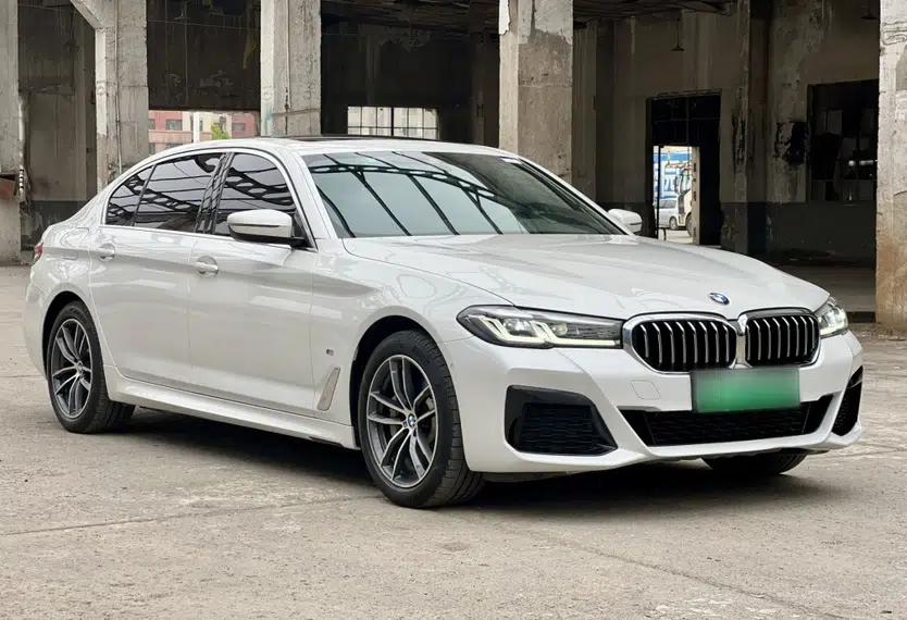 BMW 5 Series New Energy 2021 535Le M Sport Package — миниатюра 16
