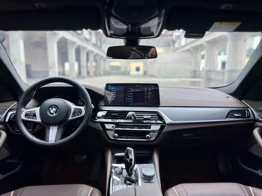 BMW 5 Series New Energy 2021 535Le M Sport Package — миниатюра 31