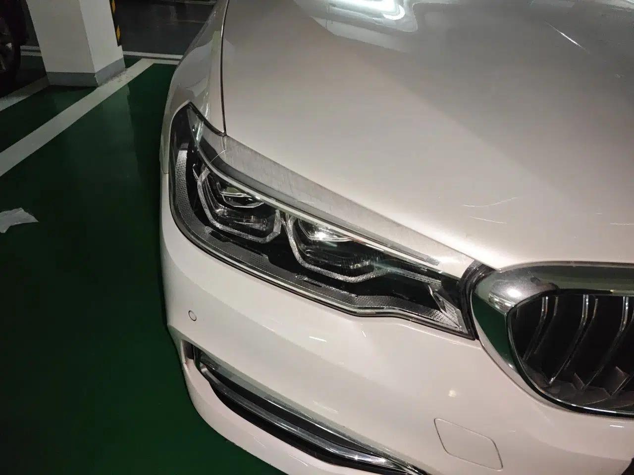 BMW 5 Series New Energy 2020 530Le Luxury Package — миниатюра 7