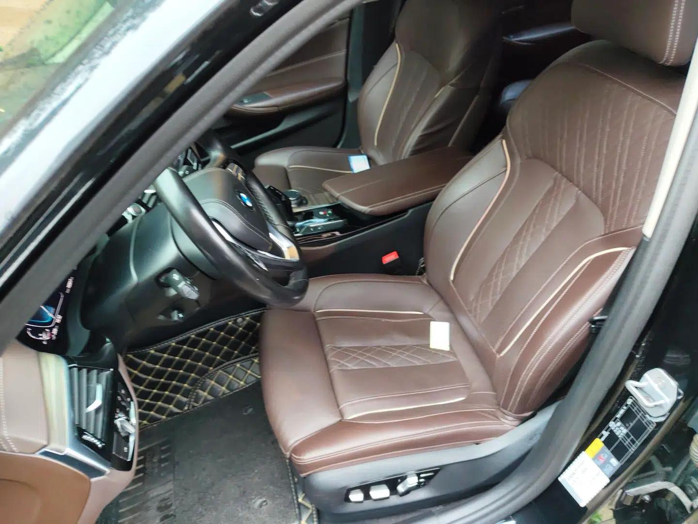 BMW 5 Series New Energy 2020 530Le Pioneer Edition — миниатюра 15