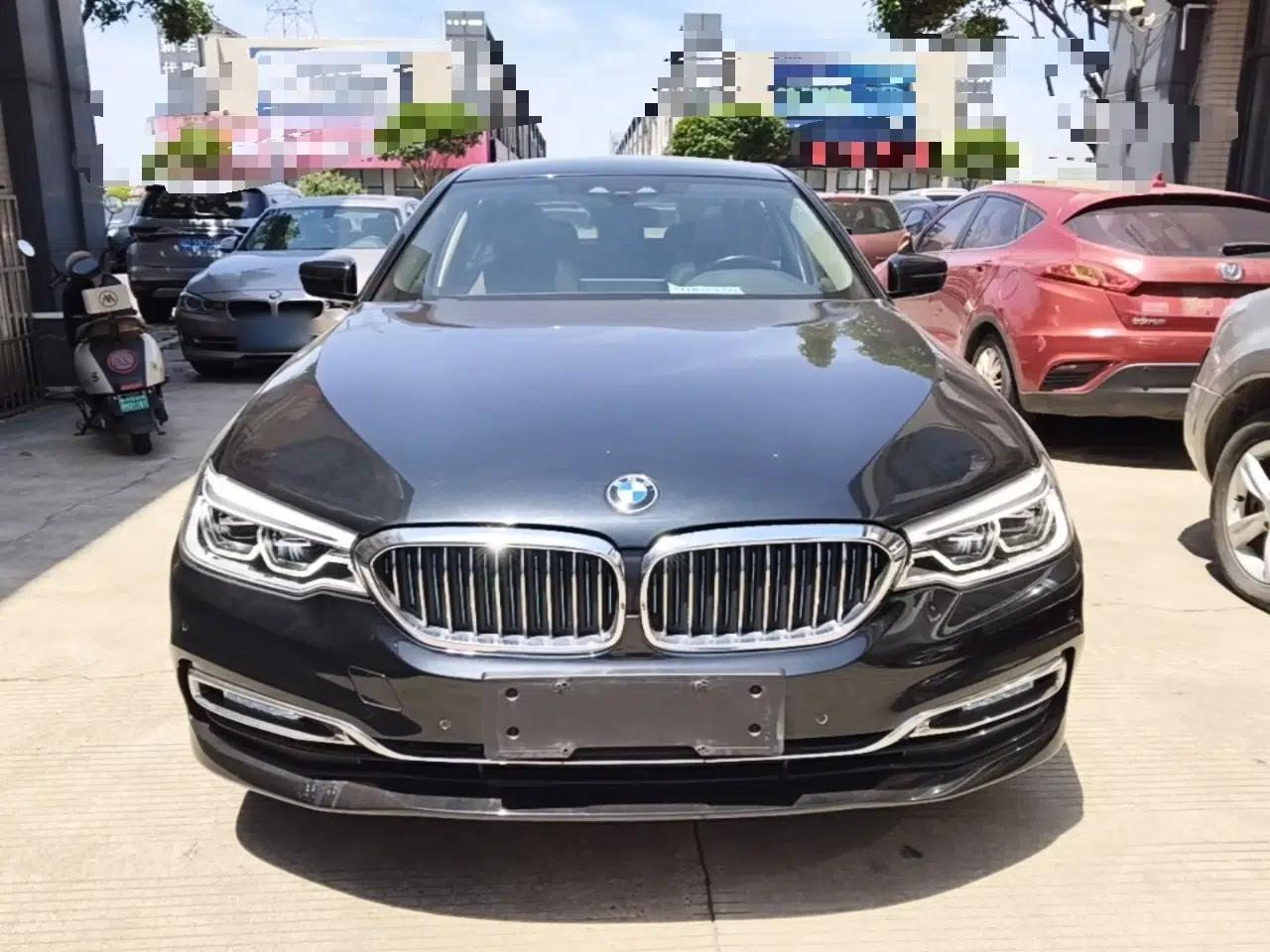 BMW 5 Series New Energy 2019 530Le Luxury Package — миниатюра 2