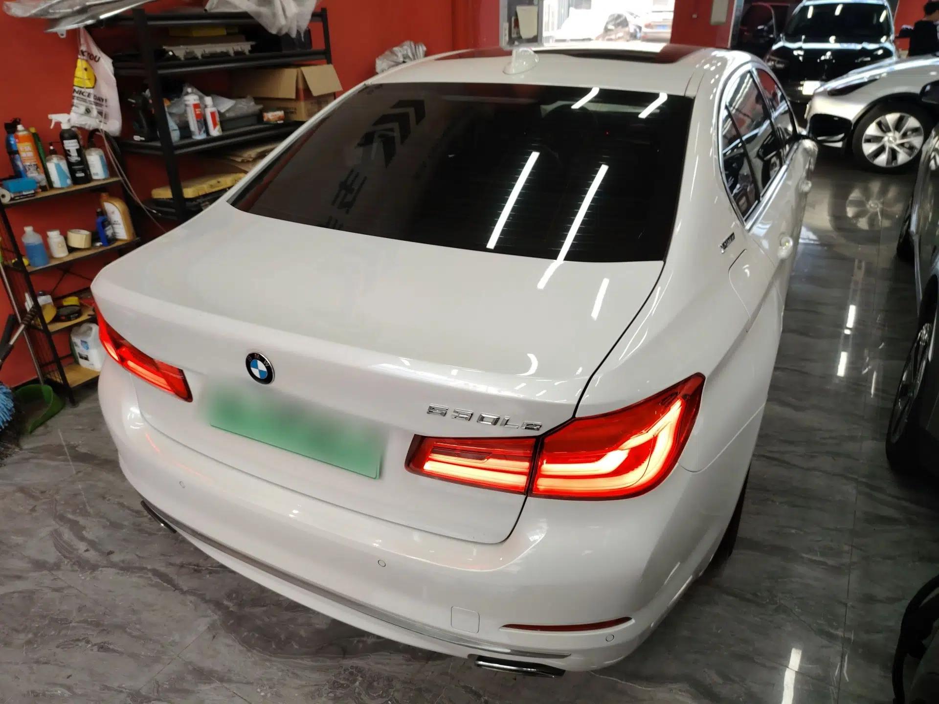 BMW 5 Series New Energy 2019 Updated Version 530Le Luxury Package — миниатюра 4