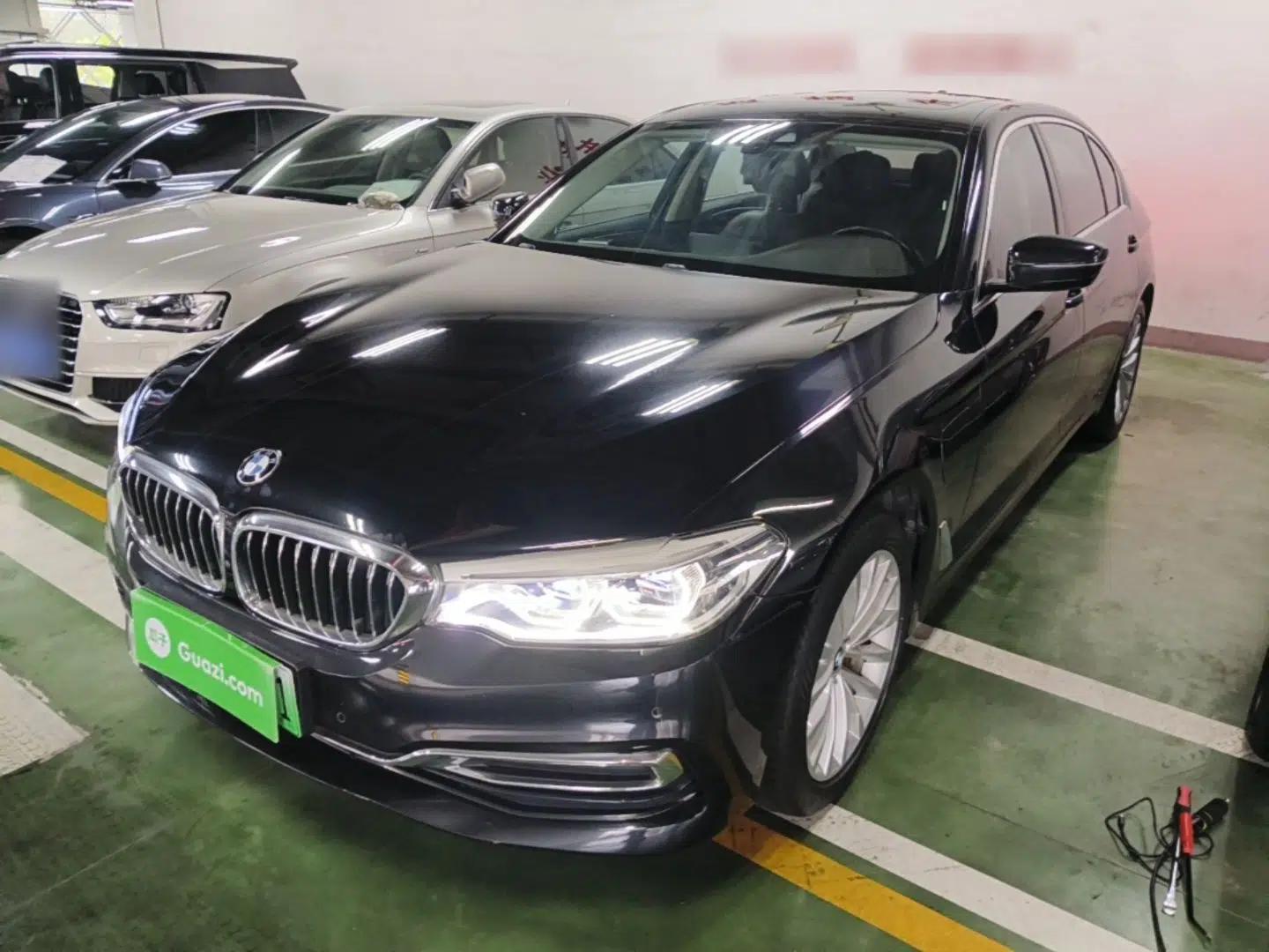 BMW 5 Series New Energy 2020 Mileage Upgrade Version 530Le Luxury Package — миниатюра 1