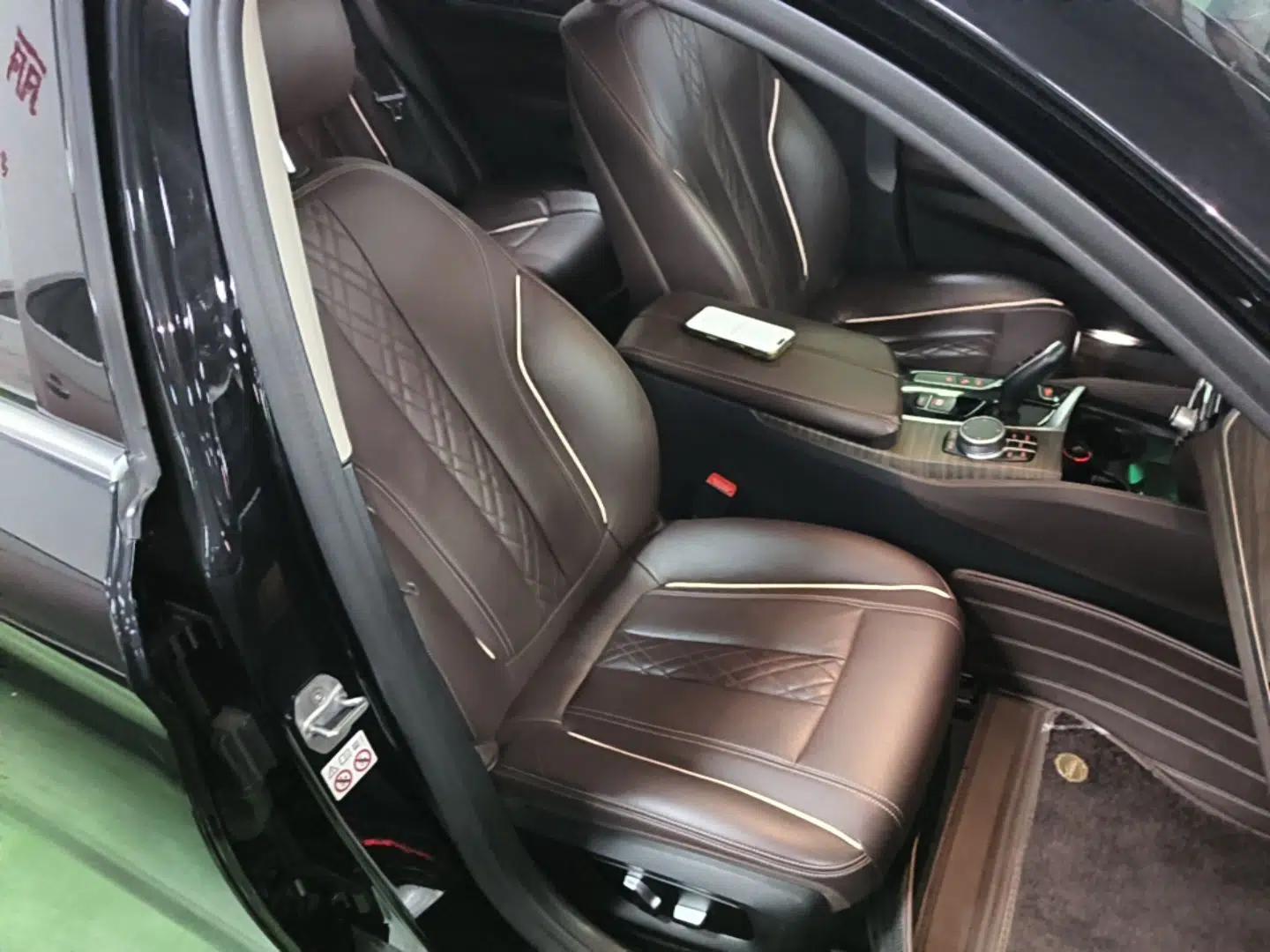 BMW 5 Series New Energy 2020 Mileage Upgrade Version 530Le Luxury Package — миниатюра 19