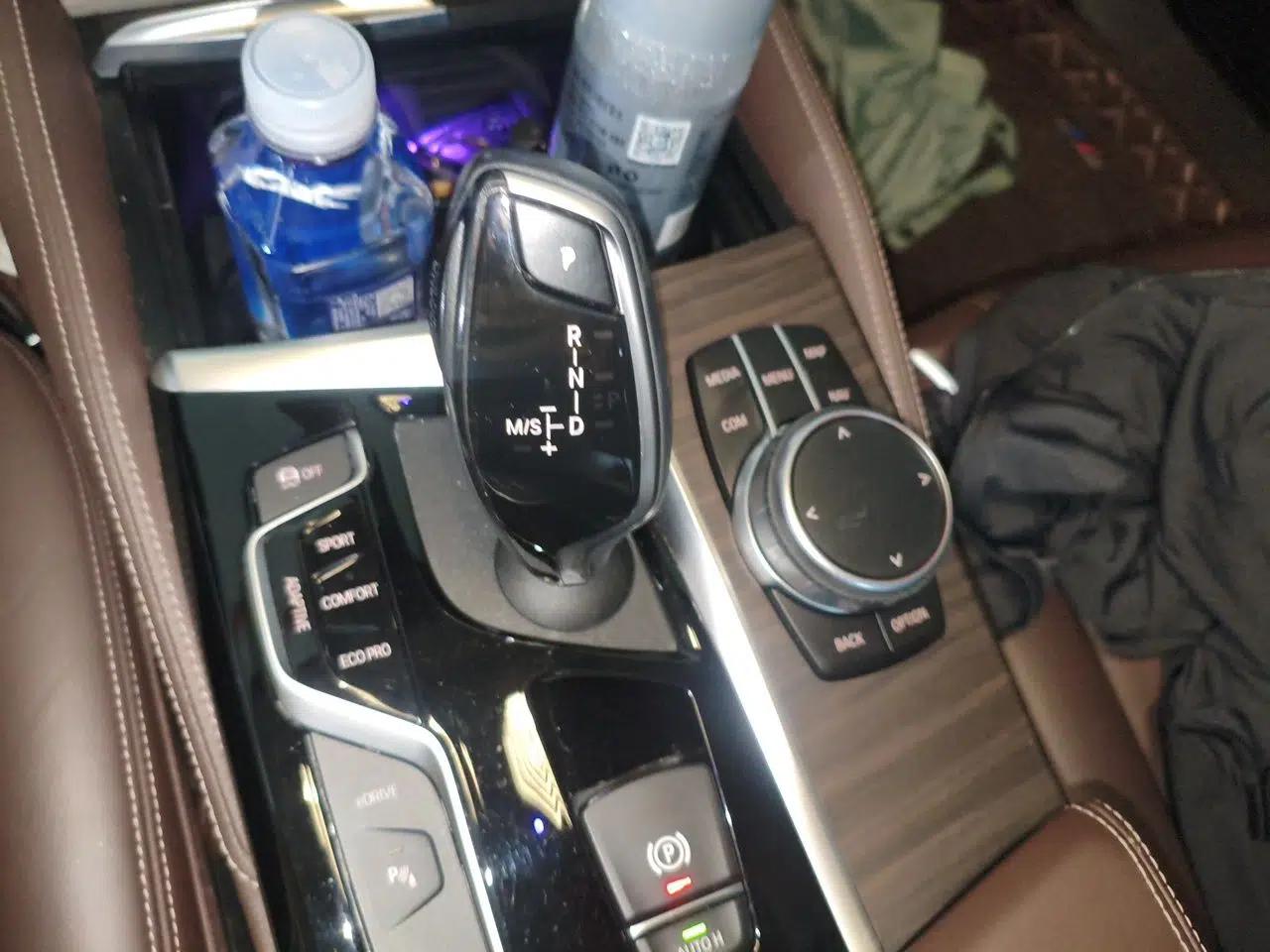 BMW 5 Series New Energy 2019 Updated Version 530Le Luxury Package — миниатюра 14