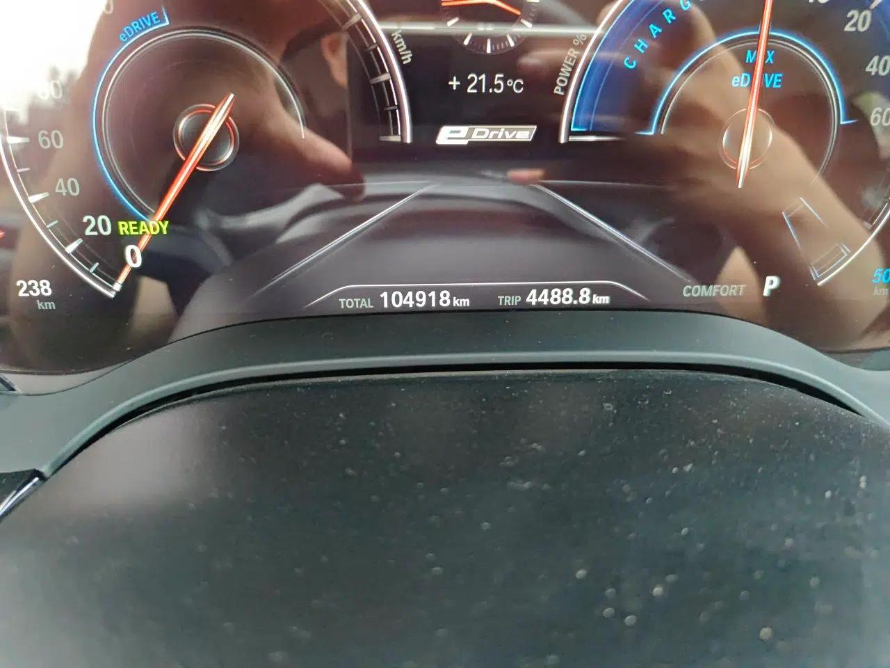BMW 5 Series New Energy 2019 530Le Luxury Package — миниатюра 12