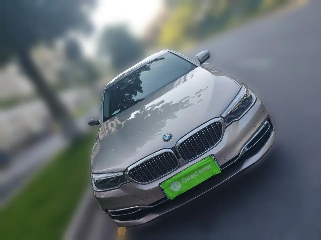 BMW 5 Series New Energy 2020 Mileage Upgrade Version 530Le Pioneer Edition — миниатюра 2