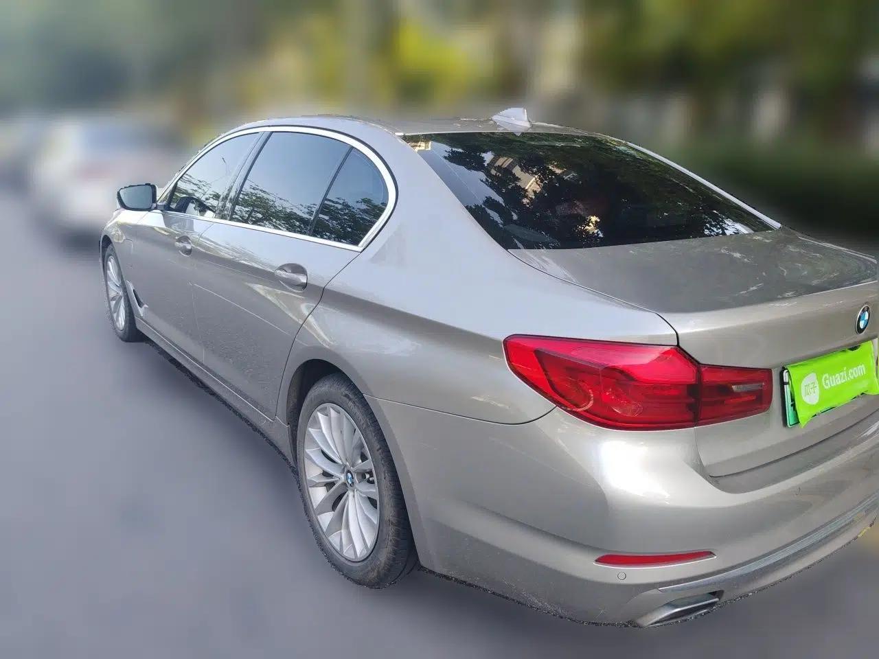 BMW 5 Series New Energy 2020 Mileage Upgrade Version 530Le Pioneer Edition — миниатюра 4
