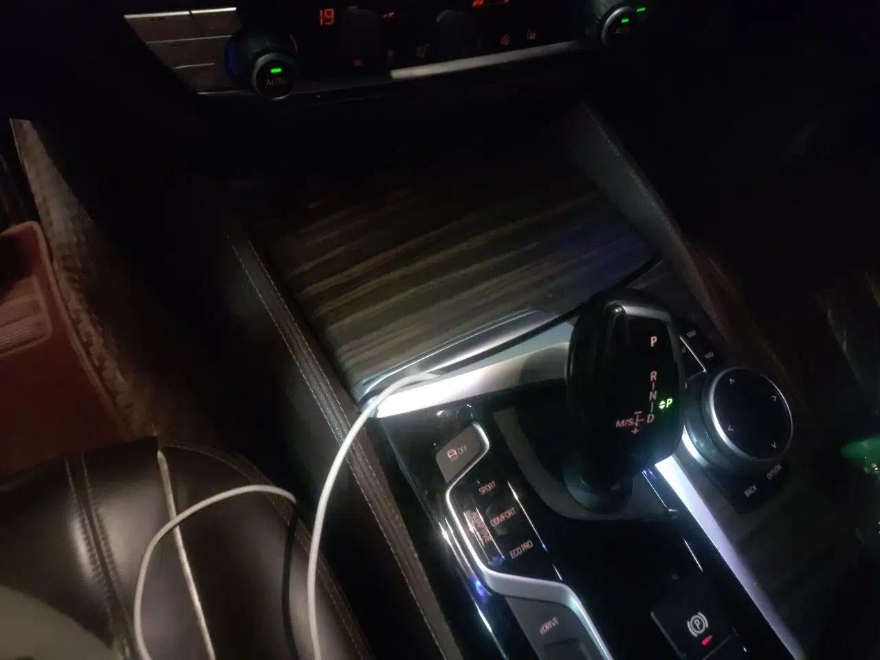 BMW 5 Series New Energy 2019 Updated Version 530Le Luxury Package — миниатюра 14