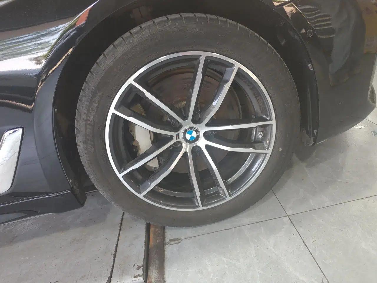 BMW 5 Series New Energy 2022 535Le M Sport Package — миниатюра 8