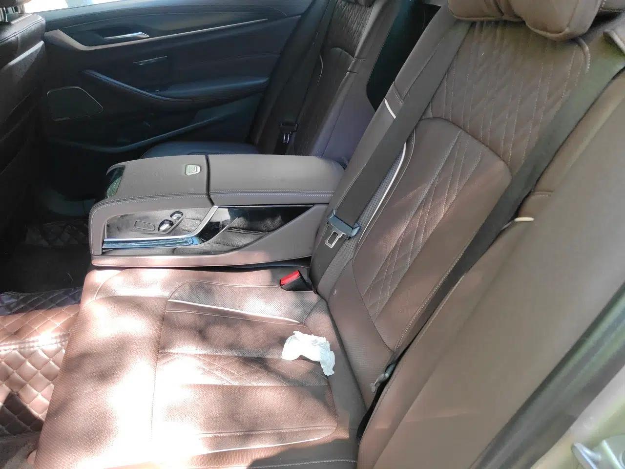 BMW 5 Series New Energy 2021 535Le Pioneer Edition M Sport Package — миниатюра 17