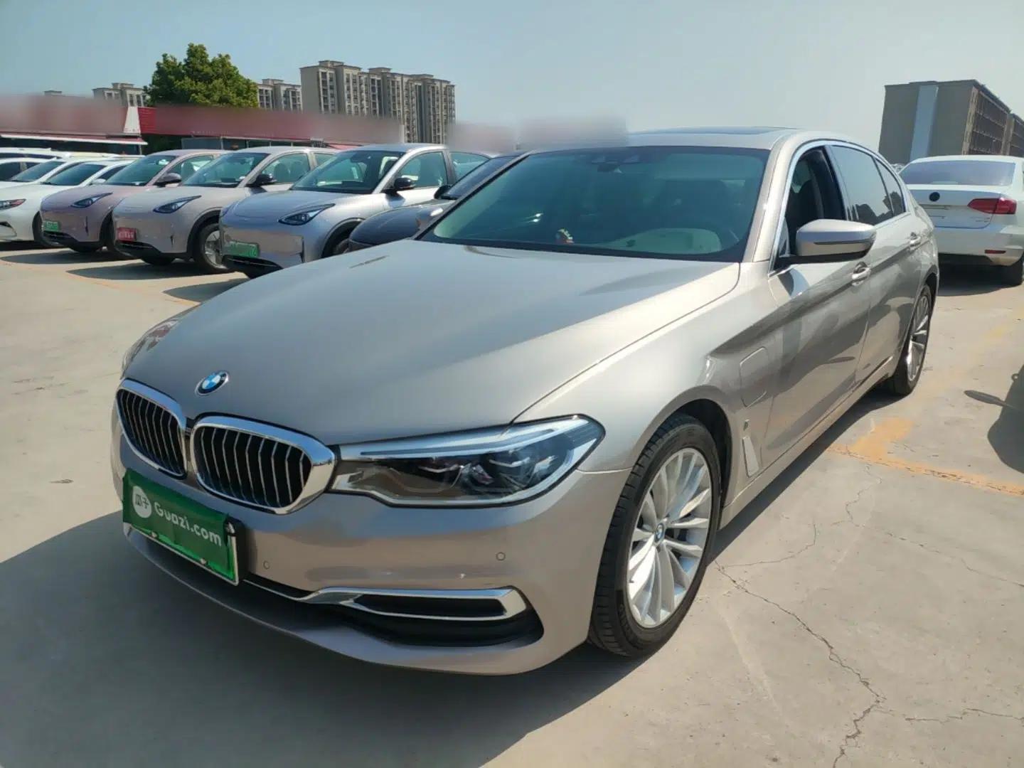 BMW 5 Series New Energy 2019 Updated Version 530Le Luxury Package — миниатюра 1