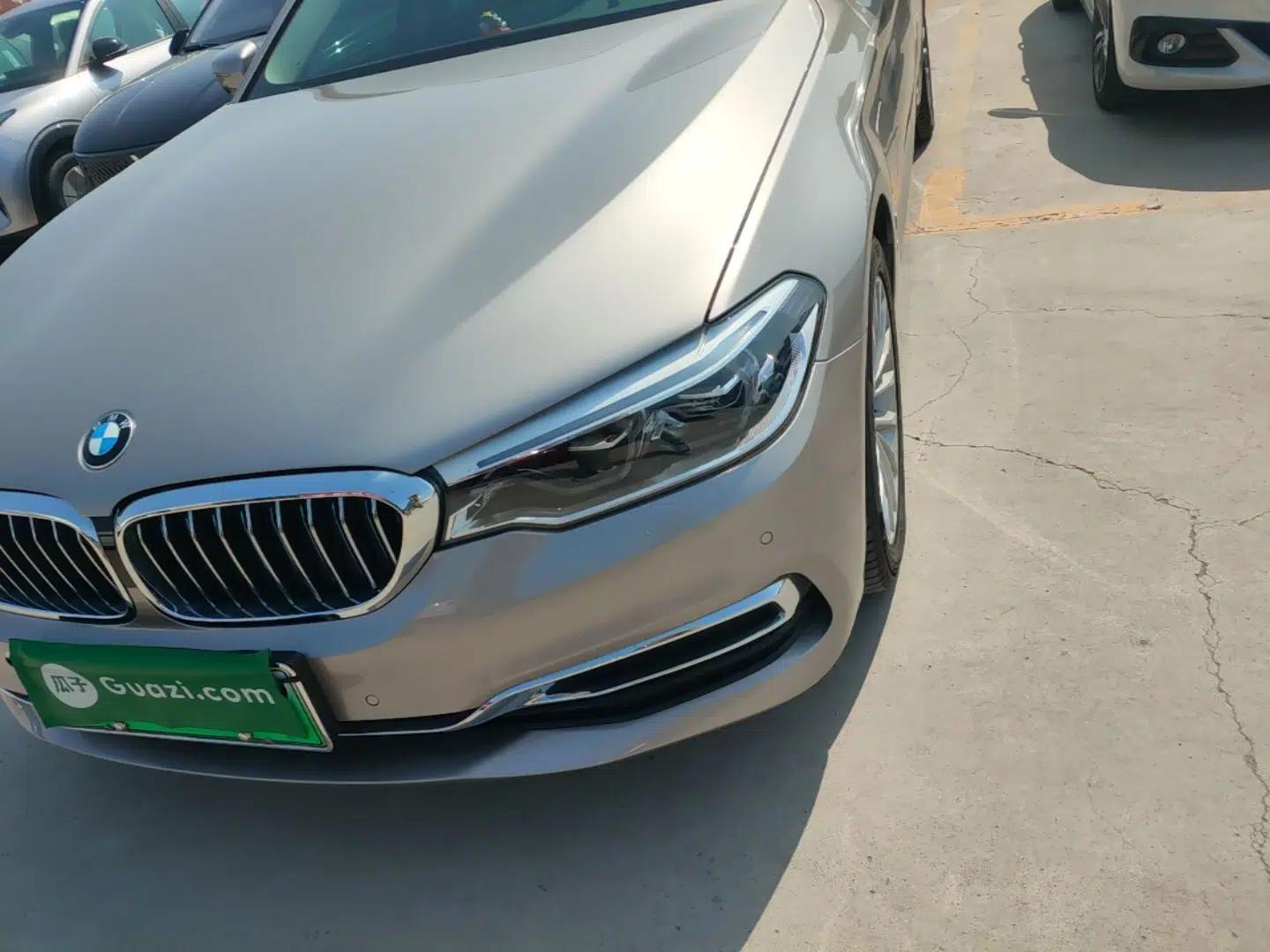 BMW 5 Series New Energy 2019 Updated Version 530Le Luxury Package — миниатюра 8