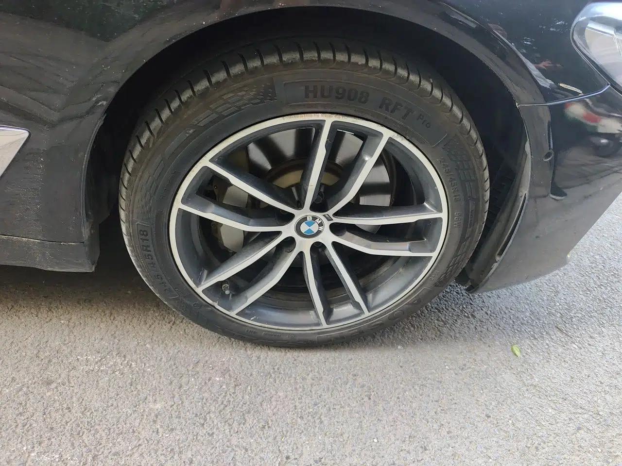 BMW 5 Series New Energy 2021 535Le M Sport Package — миниатюра 8