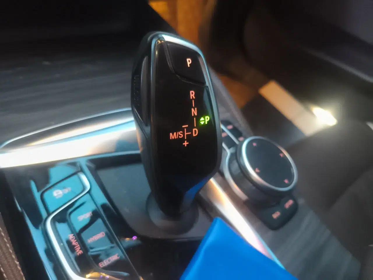BMW 5 Series New Energy 2021 535Le M Sport Package — миниатюра 14