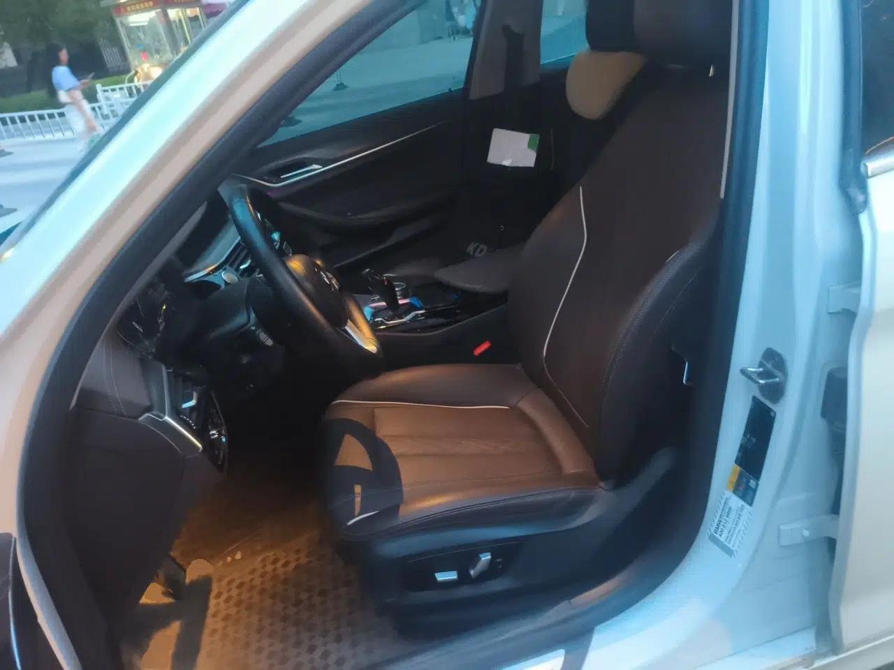 BMW 5 Series New Energy 2021 535Le M Sport Package — миниатюра 15
