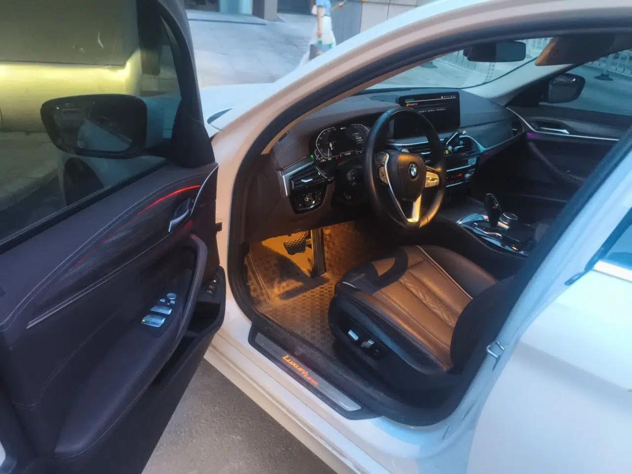 BMW 5 Series New Energy 2021 535Le M Sport Package — миниатюра 16