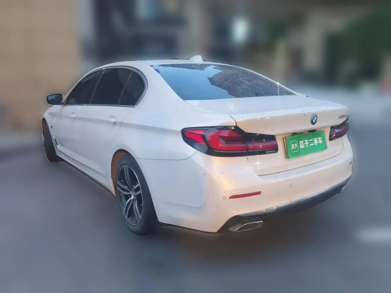 BMW 5 Series New Energy 2021 535Le M Sport Package — миниатюра 4